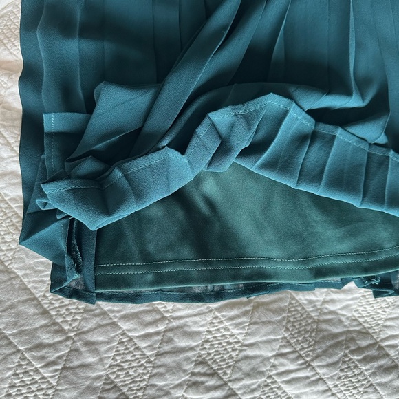 Ivy City Co Teal Lace Long Sleeve Dress - Picture 8 of 8